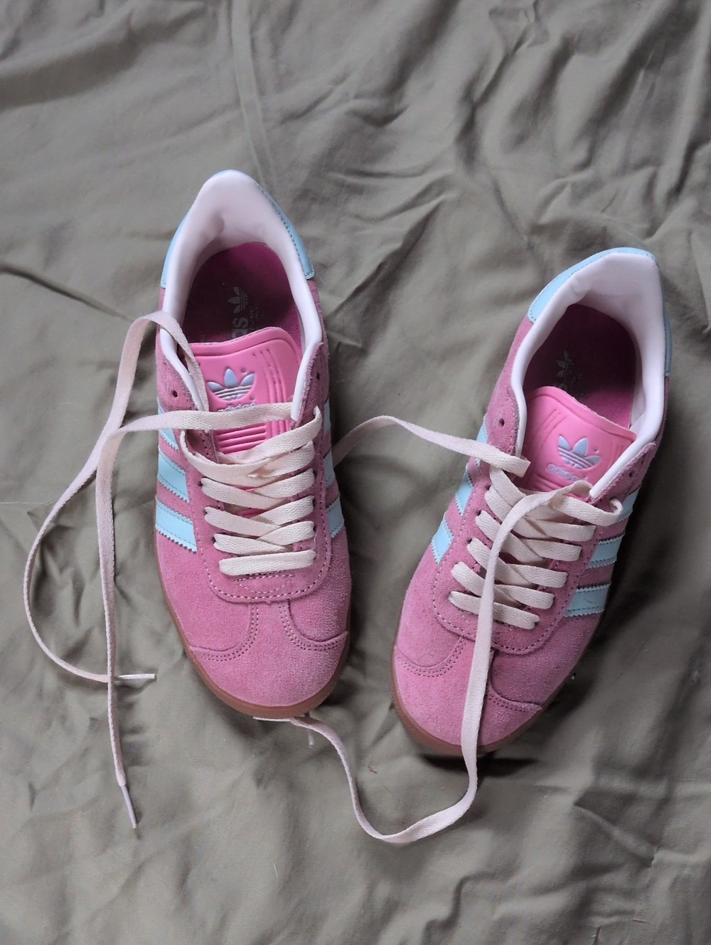 RARE adidas Bliss Pink / Clear / Mint Gazelles Size 6